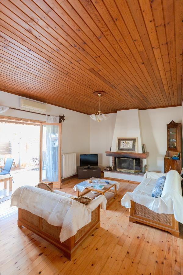 Villa Artemis Leto ภายนอก รูปภาพ