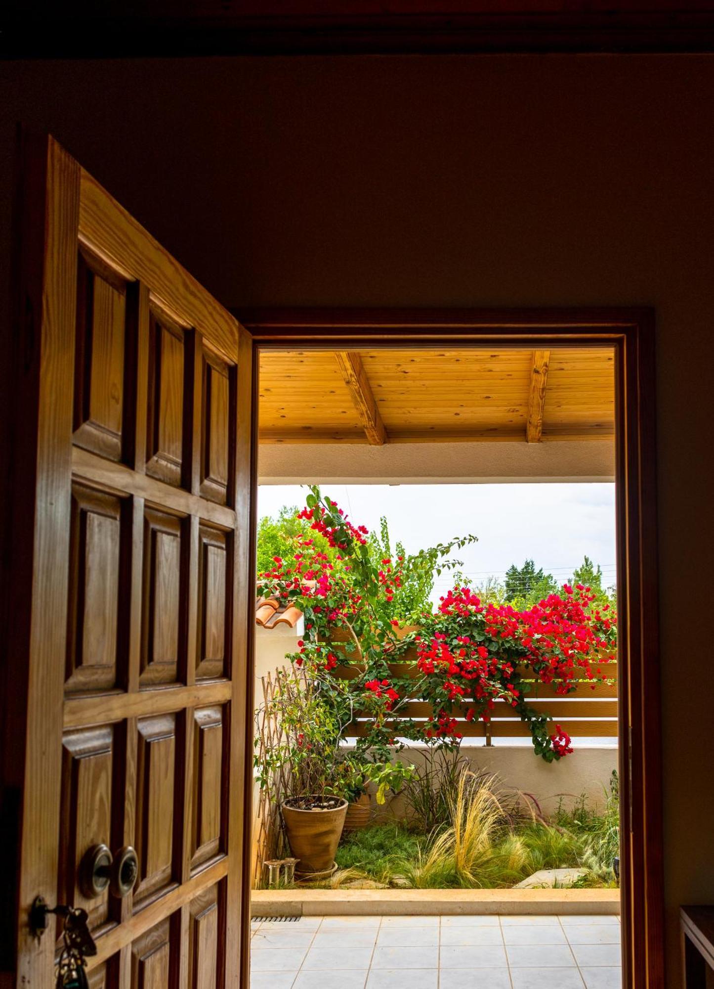 Villa Artemis Leto ภายนอก รูปภาพ